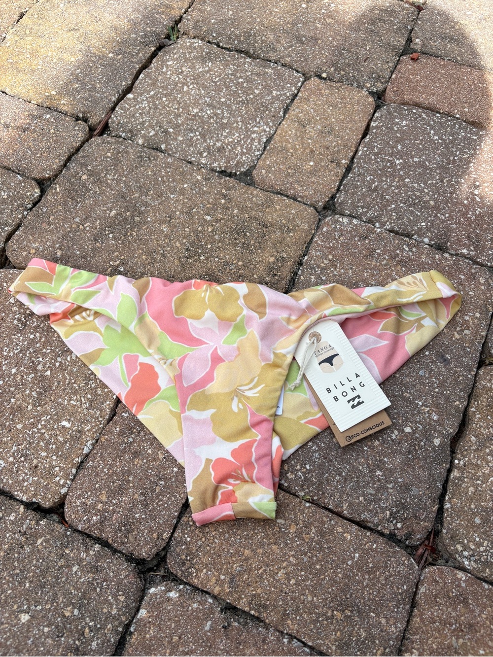 NWT Billabong Floral Bikini Bottom in Pastel Multi